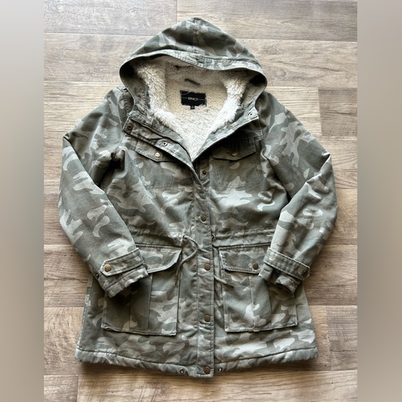 BNCI Jackets & Blazers - Winter Coat Sherpa Utility Jacket Camo Army Green NEW